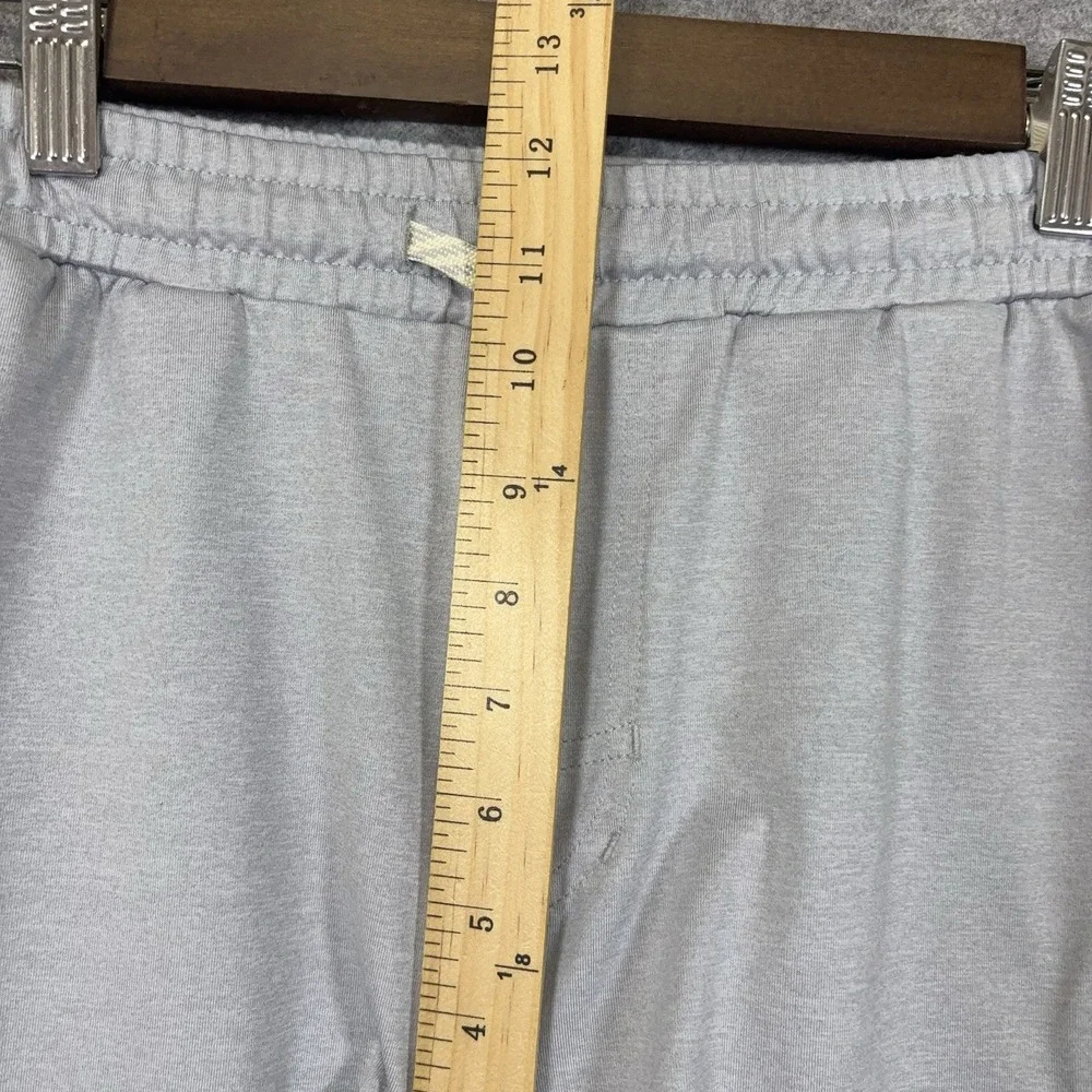 Vuori Sunday Performance Shorts Mens Sz S Gray Zip Pocket Drawstring Elastic 7